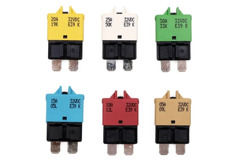 E39 auto type blade circuit breaker1 E39 auto type blade circuit breaker1